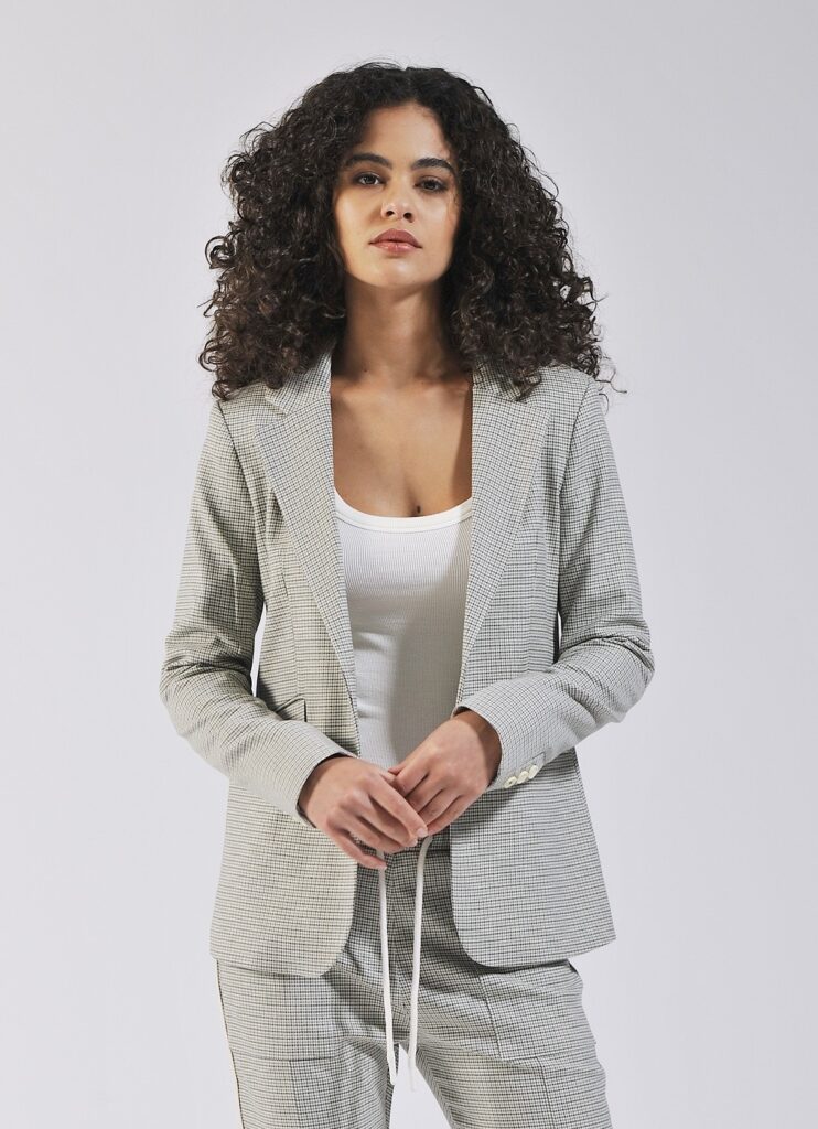 X01X22329070835iM0DGBHniLmCz_1400x1400